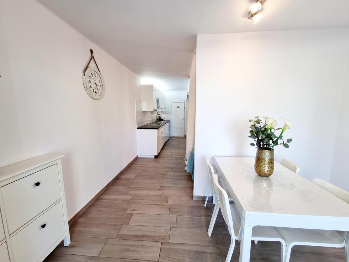 Apartamento Giovanni 09 Playa Roca كوستا تاغيسي المظهر الخارجي الصورة